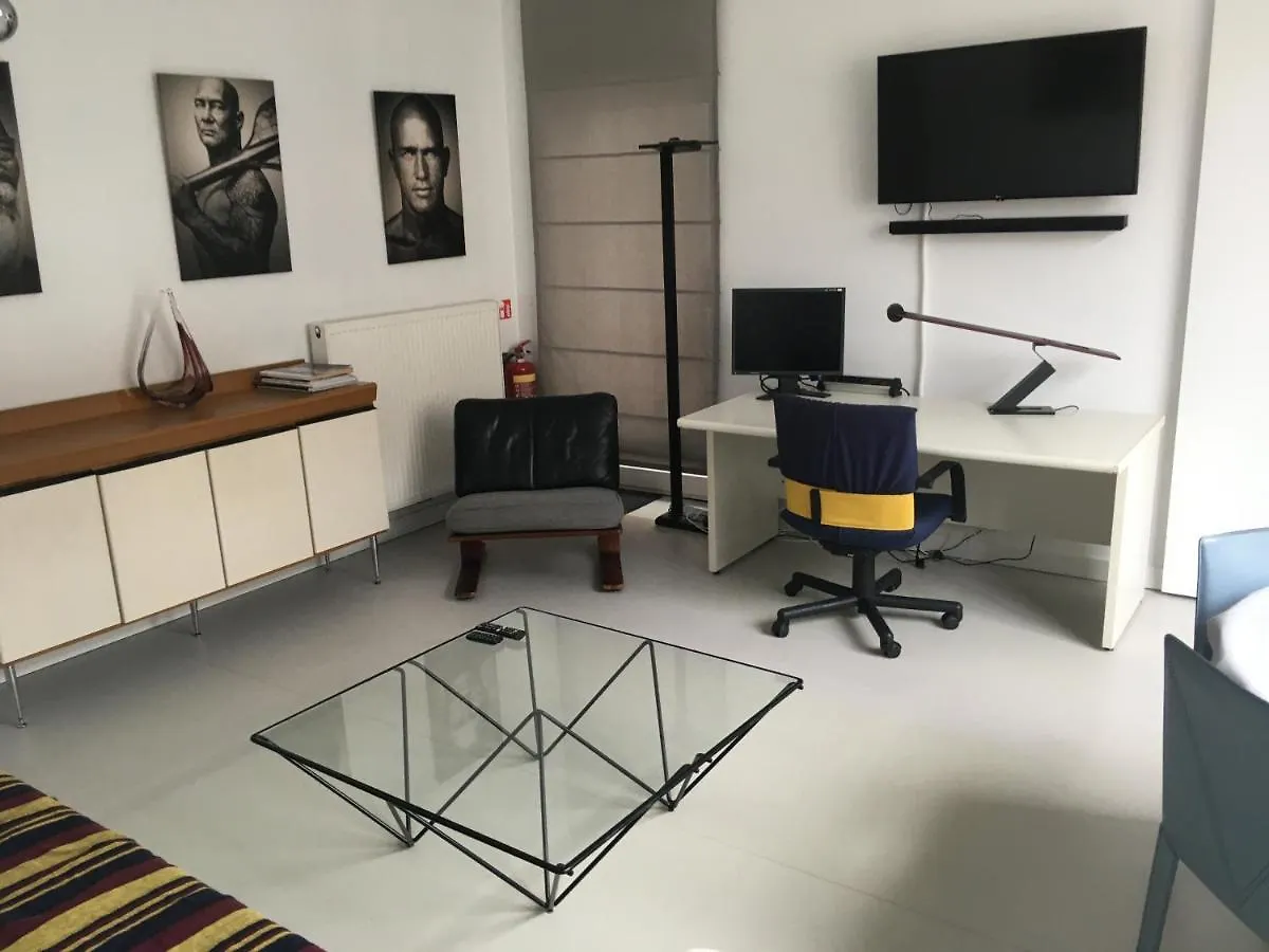 Chic & Cosy In Villa 300M From Beach Free P In Street 奥斯滕德